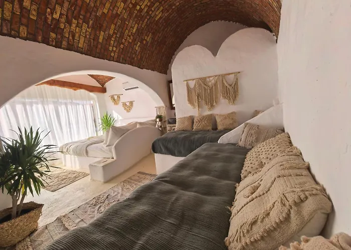 Nala Narty Nubian House & Organic Farm